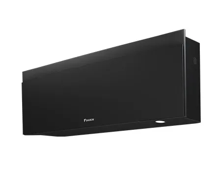 FTXJ-A Emura 3 vägghängd design inomhusdel finns i mattsvart, matt vit och matt silver.